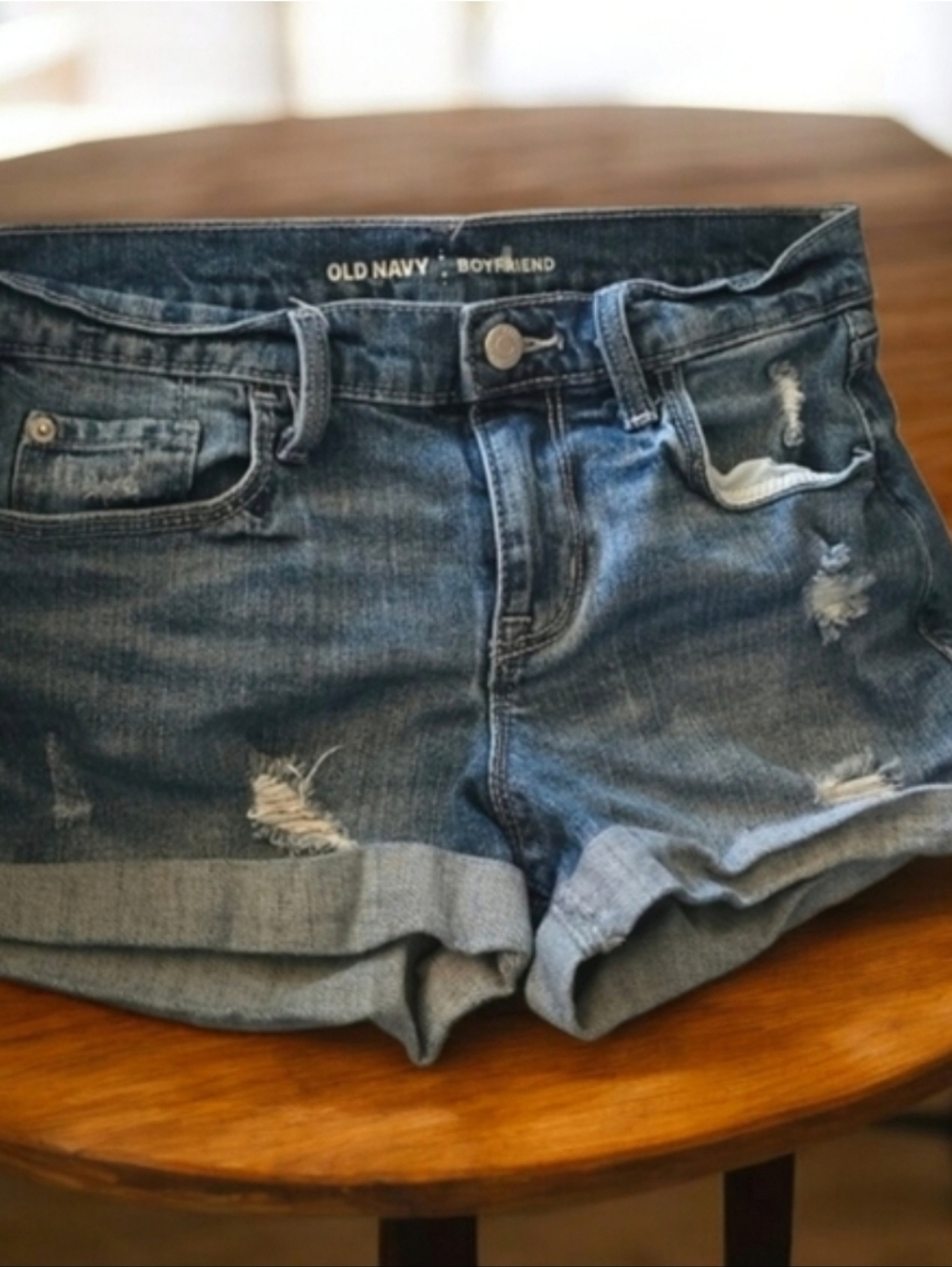 Old Navy Boyfriend Jean Shorts Women's Size 4 Medium Blue Denim Distressed Rips - Picture 11 of 12